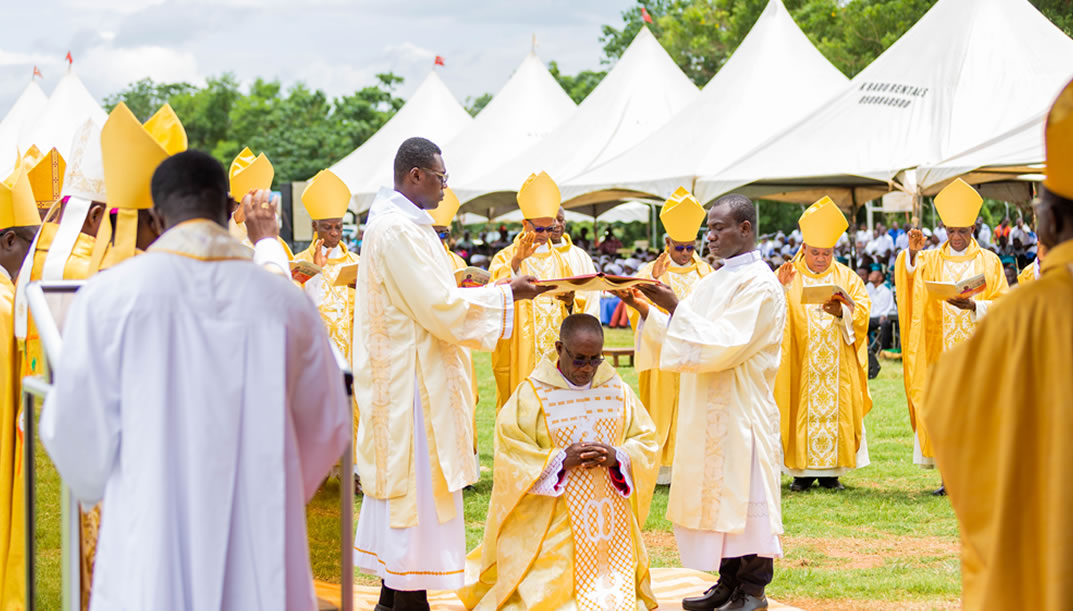 Rev. Msgr. John Opoku-Agyemang ordained and installed as new Bishop